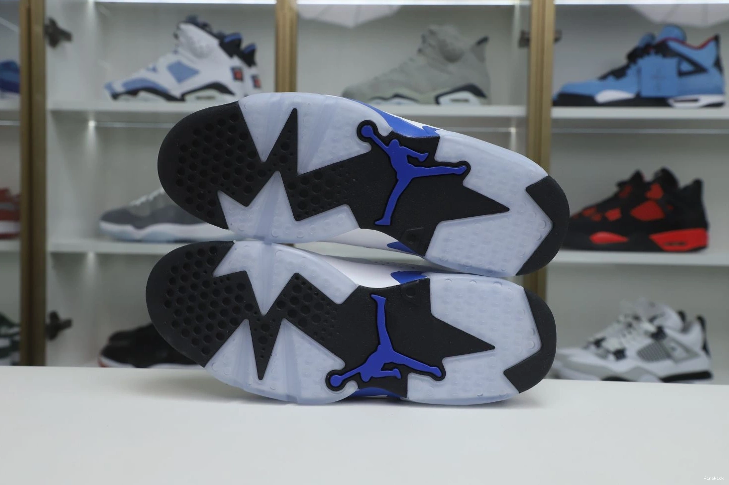 6 JORDAN RETRO SPORT AIR BLUE 0730